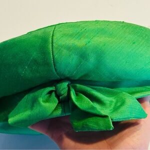 Vintage Adolfo II By Jordan Marsh green silk Pillbox Hat 50’s 60’s Vtg NY Paris